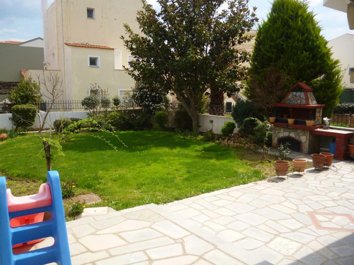 Apartamento Dream House Nea Iraklitsa Exterior foto